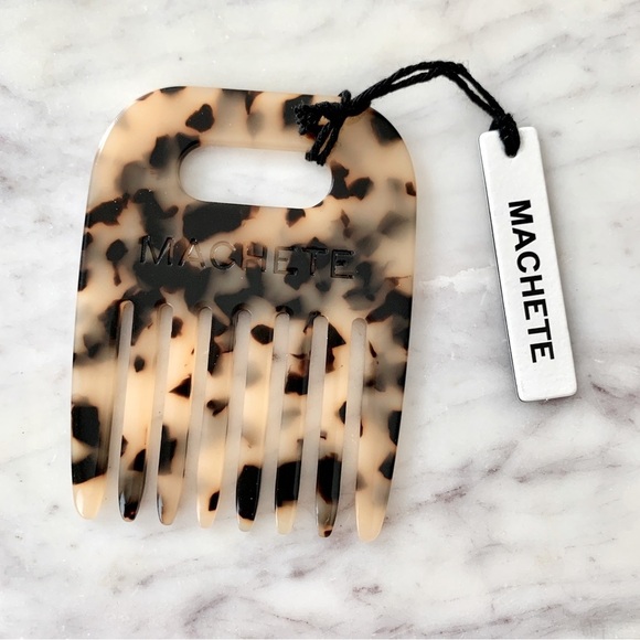 MACHETE No.4 Italian Acetate Mini Travel Comb in Blonde Tortoise - Picture 1 of 2